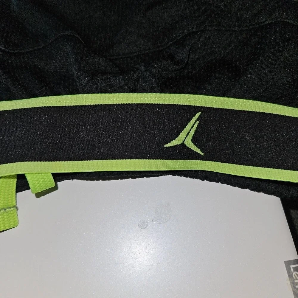 Old Navy Dry Fit Youth 14/16 Black Neon Accent Athletic Shorts‎ Youth Male
